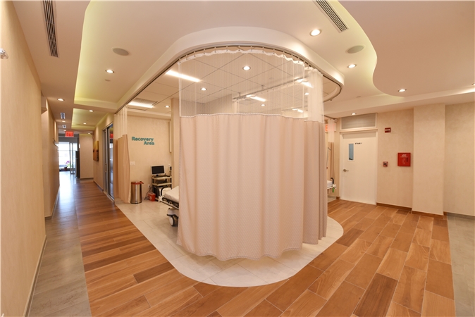 荆彤 clinic photo