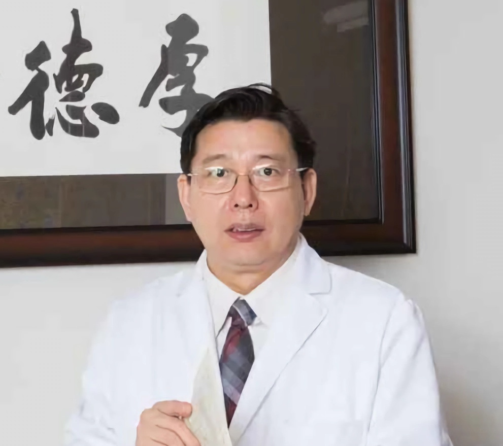 陈德成 doctor photo
